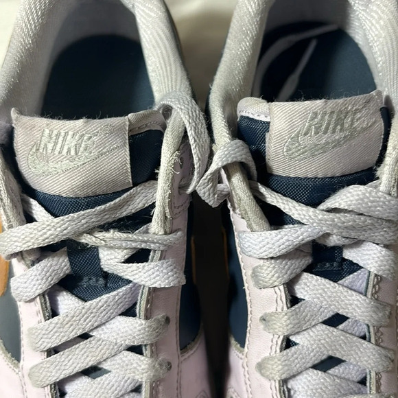 Nike Dunk Low SE Thunder Blue/Copper Swoosh
(GS) Size 4Y Style
DX1663 400 A4 - Picture 7 of 11